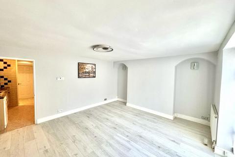 1 bedroom flat to rent, Oakley Square, London  NW1