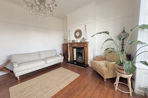 3 bedroom flat for sale, Maureen Terrace, Seaham, County Durham, SR7