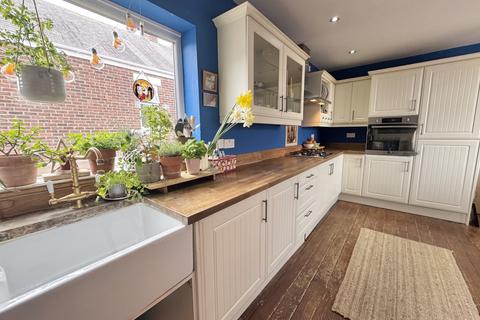 9 Maureen Terrace, Seaham, SR7 7SN