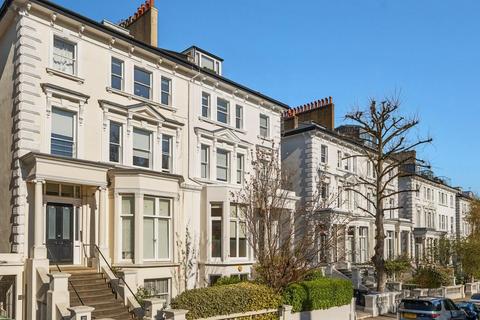 2 bedroom flat for sale, Belsize Park Gardens, Belsize Park