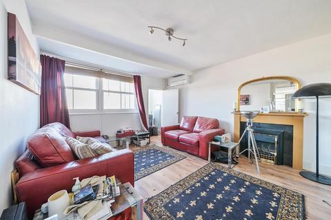 2 bedroom flat for sale, Belsize Park Gardens, Belsize Park