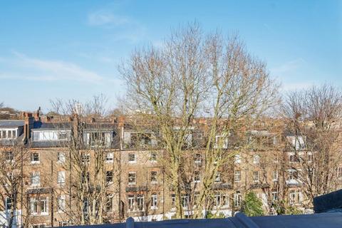 2 bedroom flat for sale, Belsize Park Gardens, Belsize Park