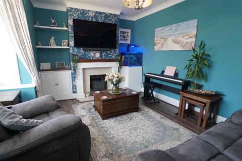 3 bedroom semi-detached house for sale, Claremont Road, Wrose, Shipley
