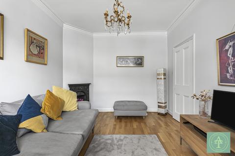 2 bedroom cottage for sale, Landseer Road, EN1