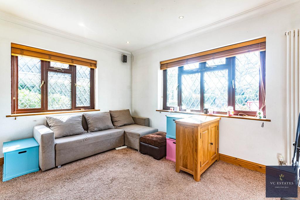 247kempshottlane-42