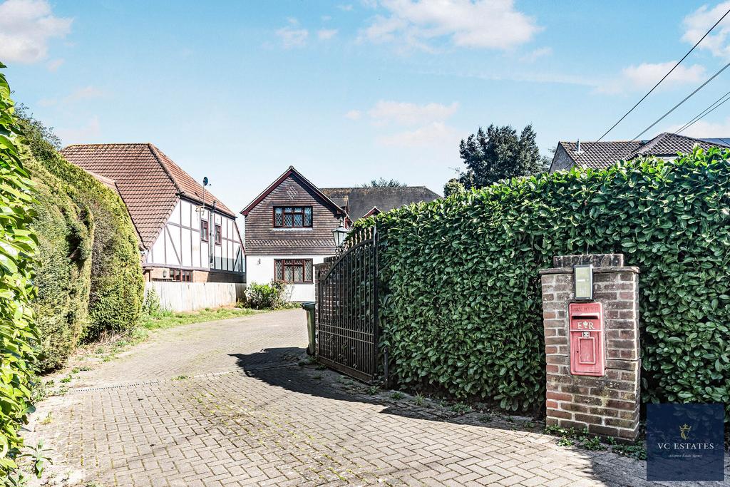 247kempshottlane-4