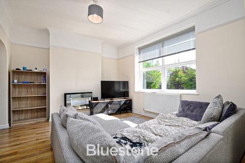 3 bedroom property for sale, Chepstow Road, Newport, NP19
