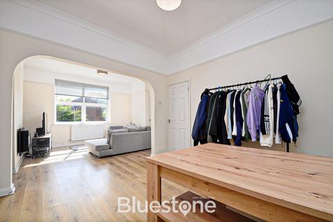 3 bedroom property for sale, Chepstow Road, Newport, NP19