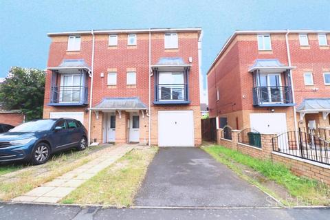 3 bedroom semi-detached house to rent, Anley Way, Coventry