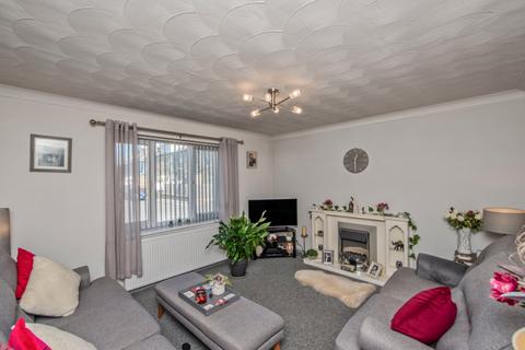 2 bedroom flat for sale, Tower Street, Bradford, BD2