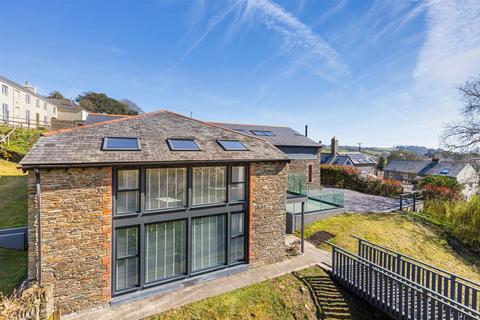 undefined, Bowden, Dartmouth