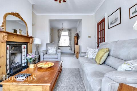 11 Alexandra Road, Lowestoft, NR32 1PH