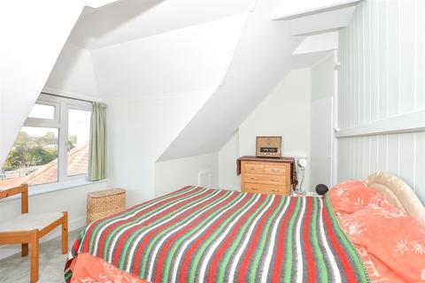 2 bedroom maisonette for sale, High Street, Cranleigh, Surrey