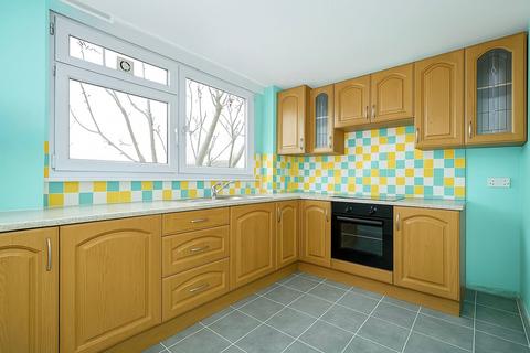 144 Maskell Road, London, SW17 0LF