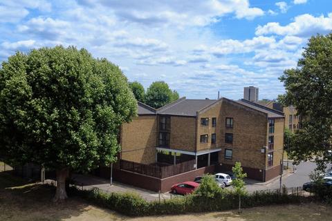 144 Maskell Road, London, SW17 0LF