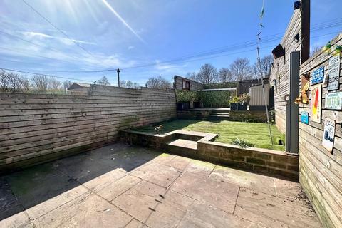 3 bedroom terraced house for sale, Lindley Street, Milnsbridge, Huddersfield