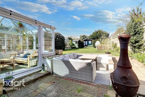 undefined, Hillside Road, Tatsfield