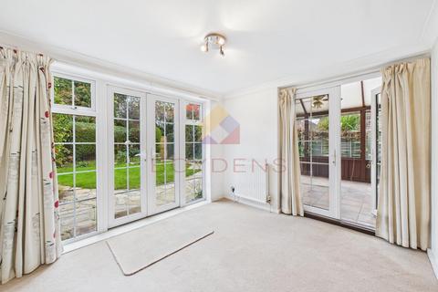 4 bedroom detached bungalow for sale, Sterling Close, COLCHESTER CO3