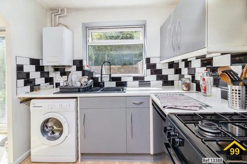 9 Diddington Close, Bletchley, Milton Keynes, MK2 3EB