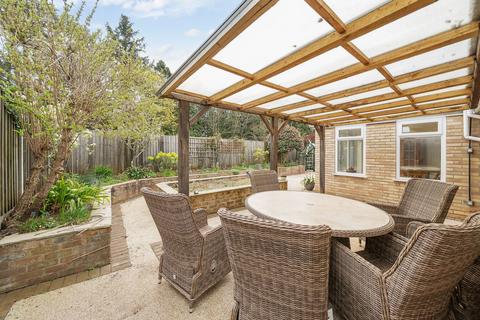 2 bedroom detached bungalow for sale, Stafford Road, Petersfield, GU32