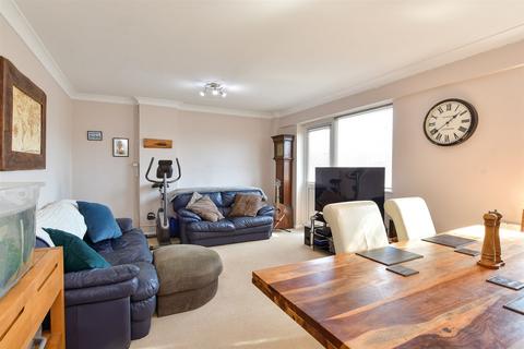 2 bedroom flat for sale, Manor Lea, Worthing BN11