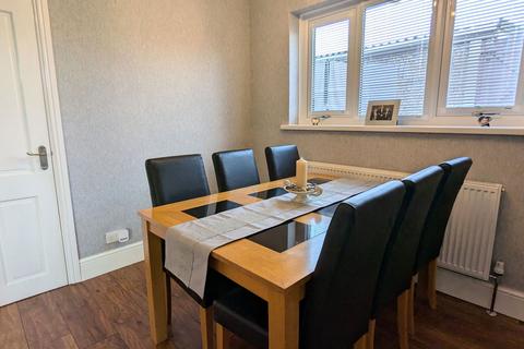 3 bedroom detached bungalow for sale, Poulton Drive, Wigan WN4