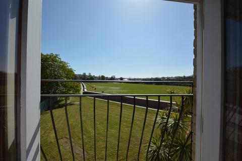 2 bedroom flat for sale, COASTAL RYDE