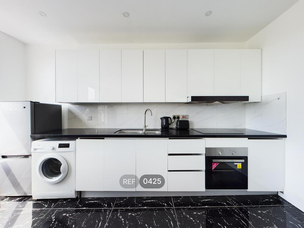 Kitchen &amp; Living area
