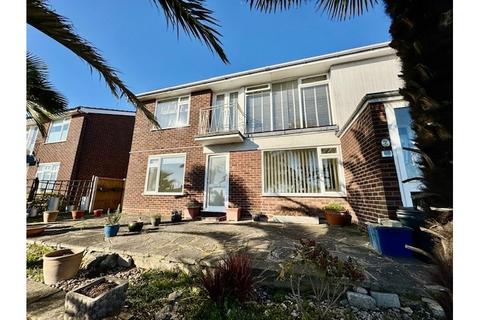 undefined, New Road, Leigh-on-Sea, Essex