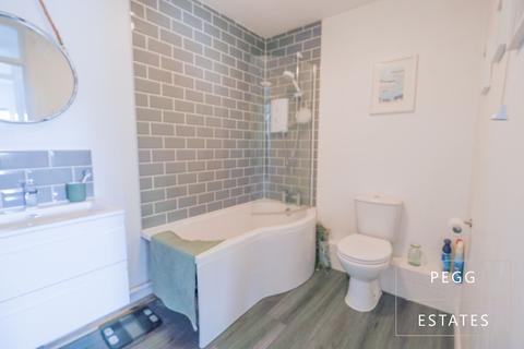 1 bedroom flat for sale, Portland Court, Torquay