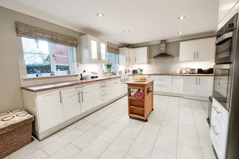 3 bedroom detached house for sale, Front Road, Wisbech PE13