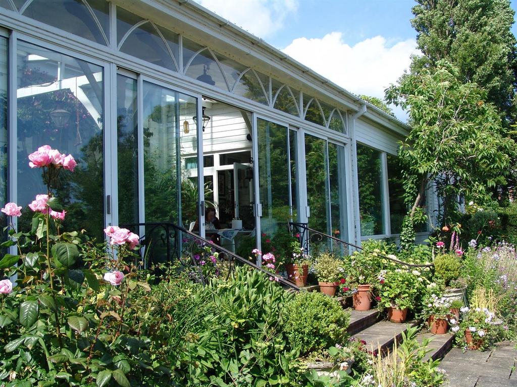 St Helens Station Book - 12.jpg