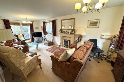 4 bedroom detached house for sale, Culver Street, Newent GL18