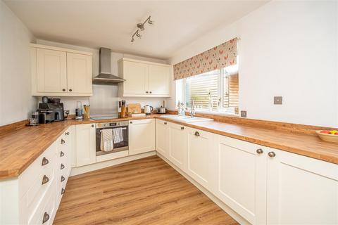 10 Grange Park, Albrighton, Wolverhampton, WV7 3EN