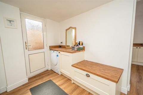 10 Grange Park, Albrighton, Wolverhampton, WV7 3EN