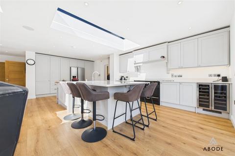 4 bedroom detached house for sale, Doveleys Manor Park, Doveleys ST14