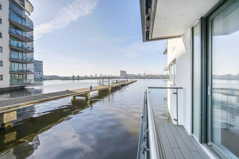 1 bedroom flat for sale, The Galley, E16, Docklands, London, E16