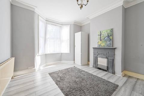 64 Lansdowne Road, London, E17 8QU