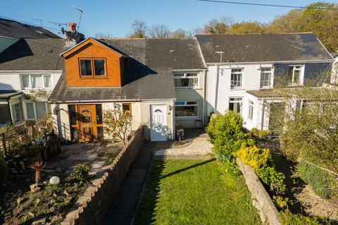 2 bedroom terraced house for sale, Pen-Yr-Heol, Pen-Y-Fai, CF31