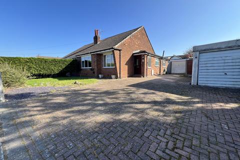 2 bedroom bungalow for sale, Grasmere Avenue, Thornton FY5