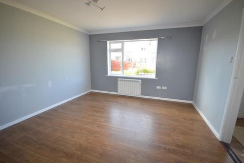 3 bedroom terraced house to rent, St. Martins Crescent, Camborne