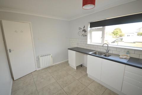 3 bedroom terraced house to rent, St. Martins Crescent, Camborne