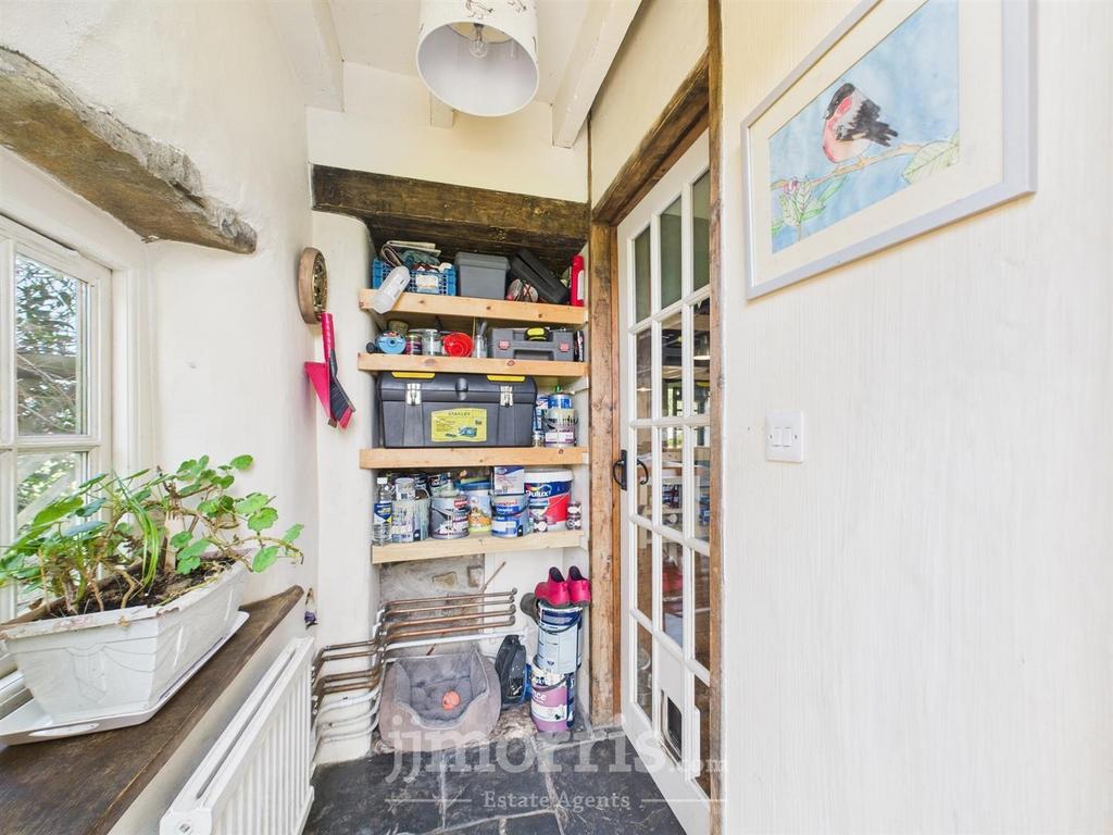 Walk in Pantry