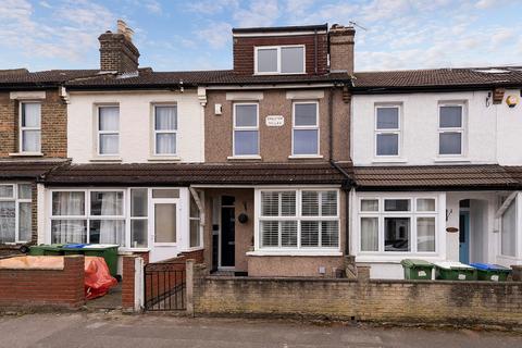 24 Rowan Road, Bexleyheath, DA7 4BW