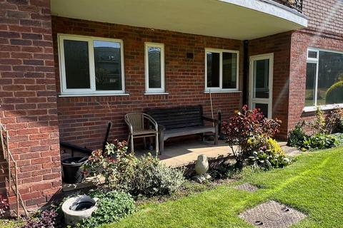 undefined, Vesey Close, Four Oaks