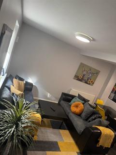 6 bedroom detached house to rent, *£87pppw excluding bills!* Church Street, Lenton