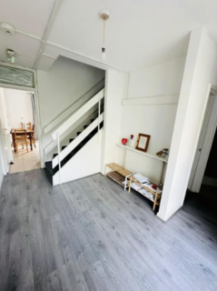 1 bedroom in a house share to rent, Bayham Street, London NW1