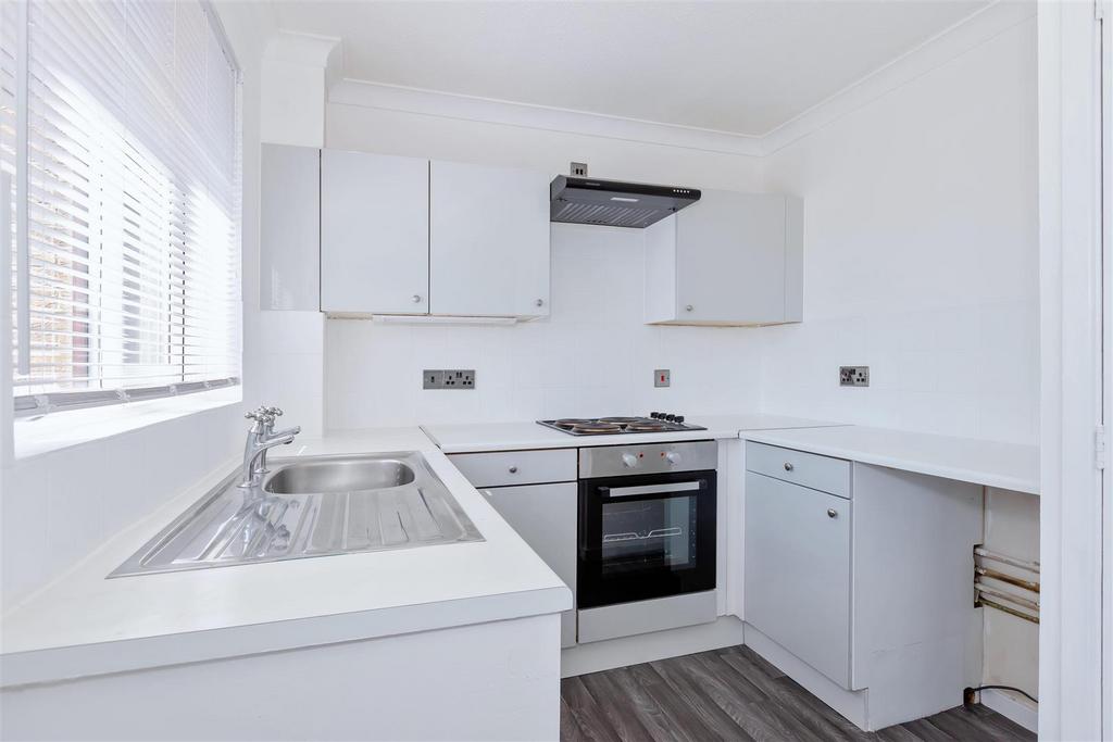For Sale by Aspire Residential   Friar Walk