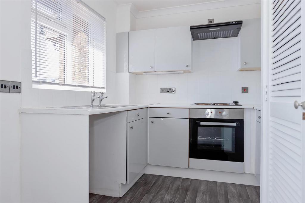 For Sale by Aspire Residential   Friar Walk