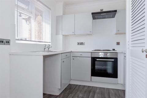 31 Friar Walk, Worthing, BN13 1BL